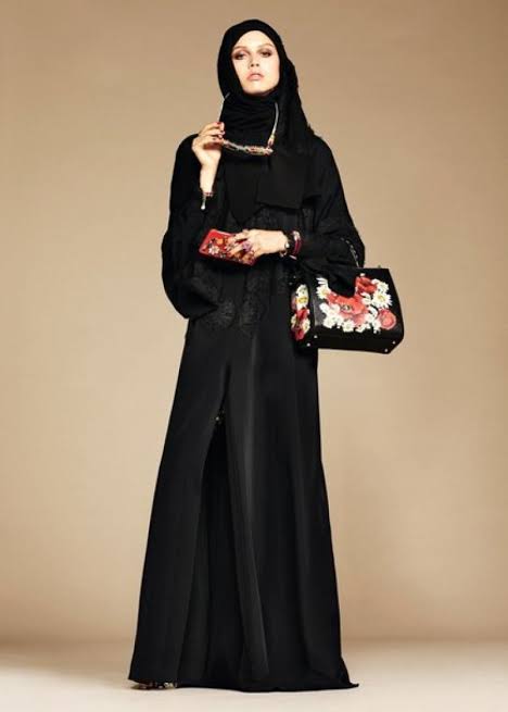 1485 10 عبايات حريمي - ملابس المراة العصرية اديبة زايد
